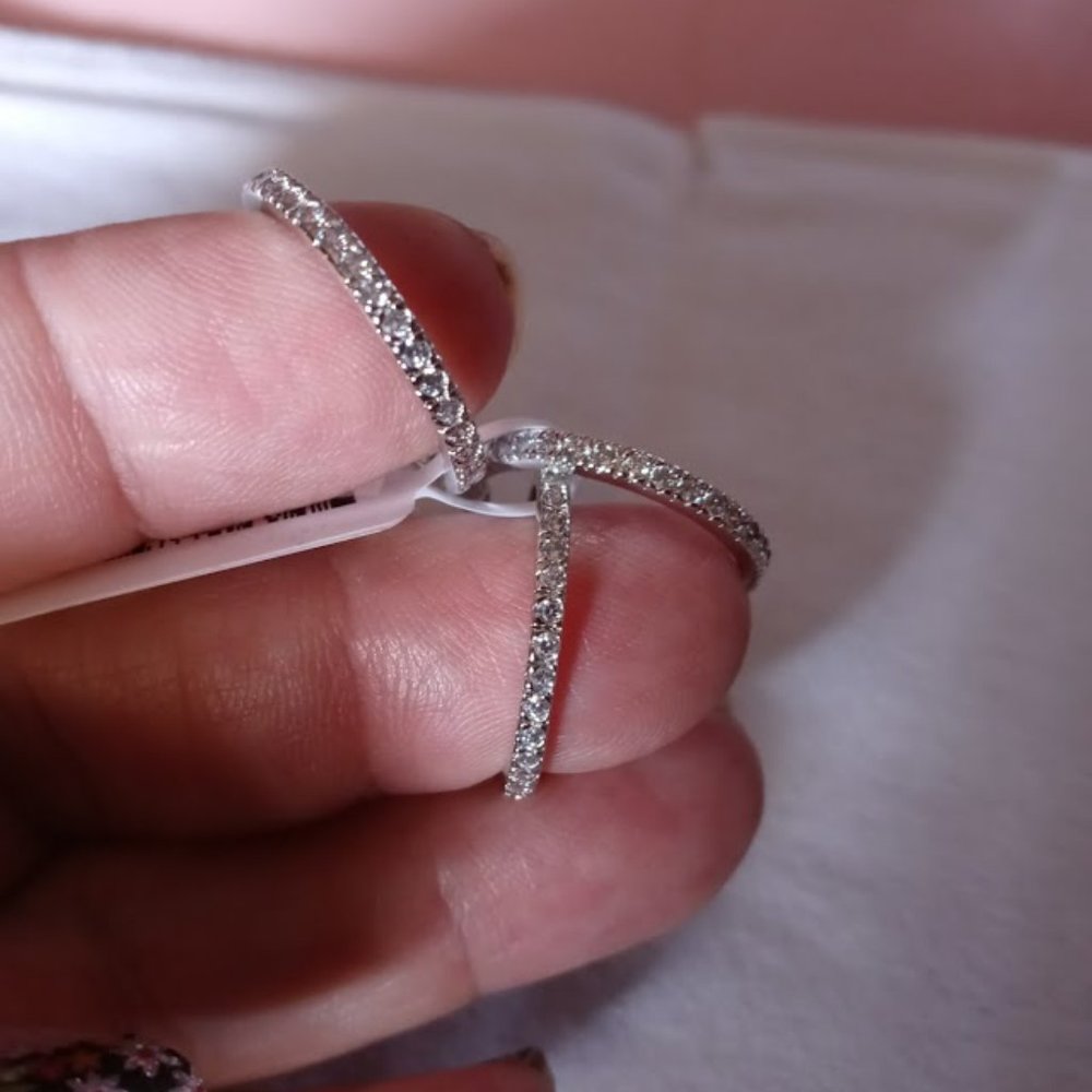 Bella Luce Band Rings - Picture 3 of 9